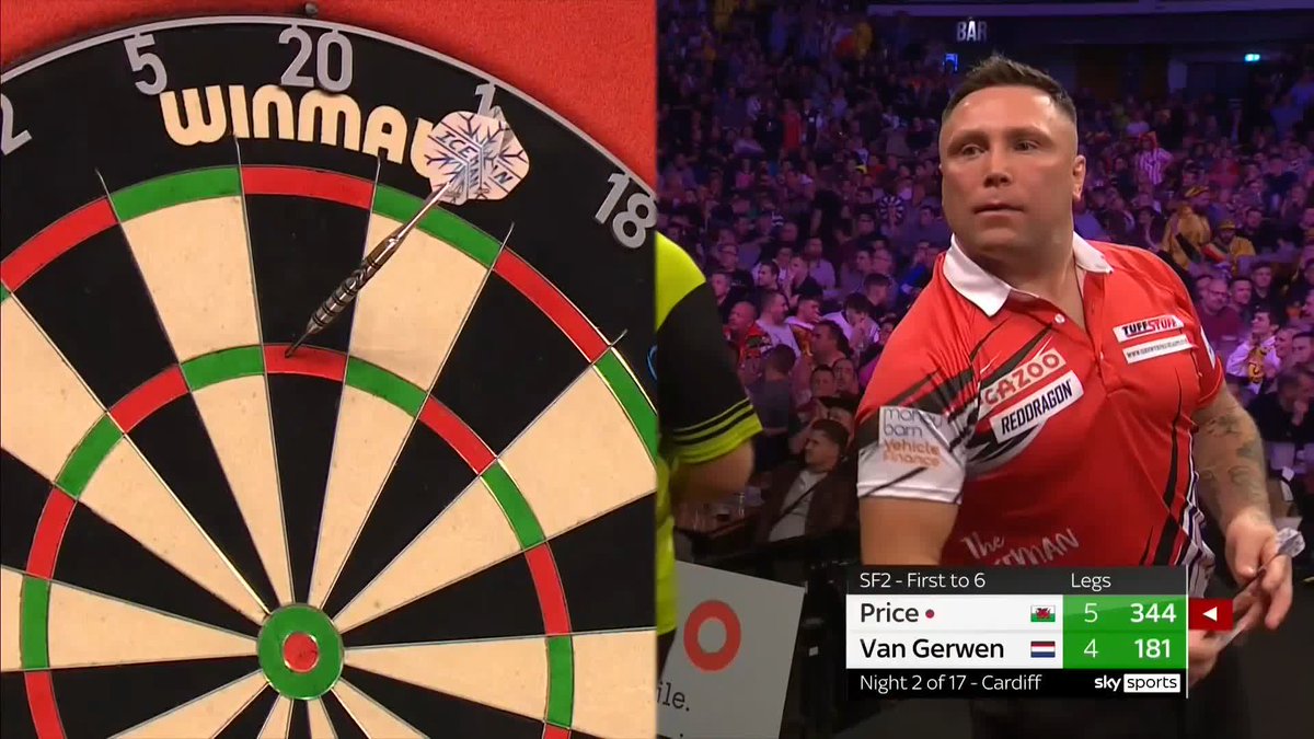 ALL THE WAY! Michael van Gerwen wins consecutive legs to level at 5-5 and is now throwing for a place in the final! 📺 | #PLDarts