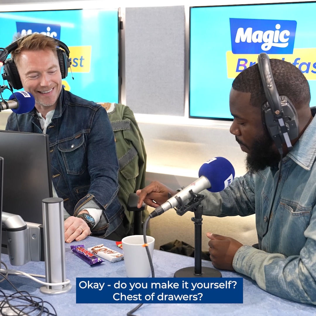 Don't be surprised if you spot Mo Gilligan eating Daim Bar cake in your local IKEA cafe ๐คฃ Mo was chatting all things #BRITs on Magic Breakfast with Ronan Keating and Harriet Scott, ahead of hosting tomorrow ๐คฉ