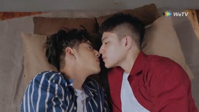2 ประธานหอต่างสไตล์ จากคู่ปรับจะกลายมาเป็นคู่รักได้อย่างไร? 📍14 กุมภาพันธ์นี้เตรียมจิ้นไปพร้อมกัน ทุกวันอังคาร เวลา 20.00 น. ที่ WeTV เท่านั้น #WeTVth #WeTVซีรีส์วาย #InsightTH #Saturday20thStudio #DestinySeekerTheSeries #ราชาวิหค
