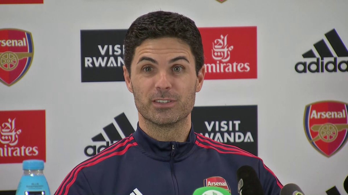 Arteta: “Como entrenador joven tengo mucha energía. Regalo energía. No me gusta los que te la quitan. Me gusta la gente que ofrece su energía, ya sea con el lenguaje corporal, el tono de voz, abrazando a otros, buscando soluciones y no excusas…”.