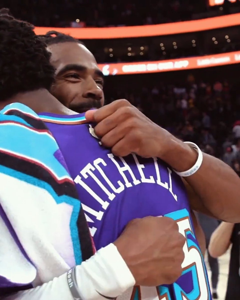 For the last 4 seasons, Jazz fans have had the pleasure of watching you and your family grow. From becoming a first-time All-Star to the impact you’ve made on this community and beyond, we thank you. There will always be Mountain Mike fans in Utah 🖤 Mike Conley