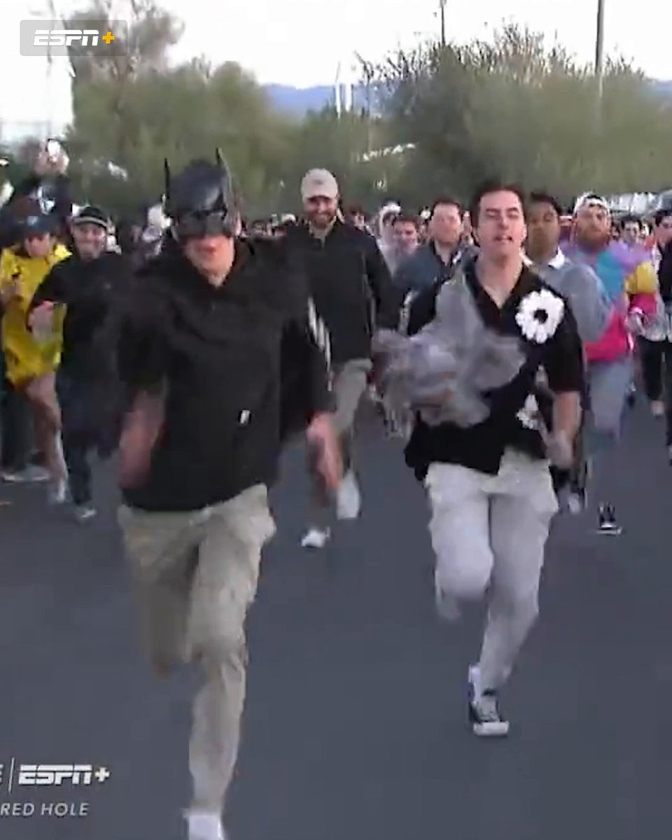 The WM Phoenix Open requires next level dedication 😳 ⛳️ ESPN+