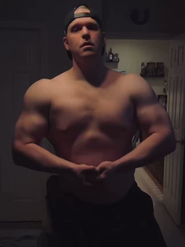 Been dieting hard for the past month, liking the progress I’ve made!😋