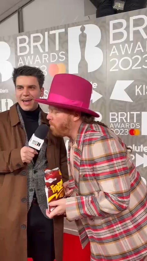 Very sorry to our sound person who had to just listen to Leigh Francis eat Frazzles in the name of content #BRITs