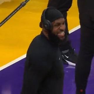 🗣️ LeBron James Mic’d Up on the night he became NBA #ScoringKing