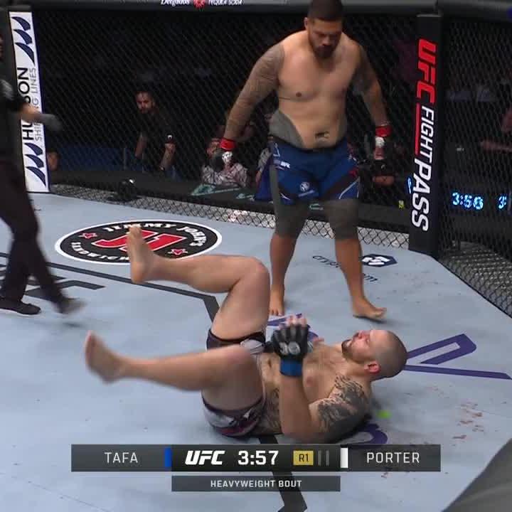 TWO PIECE FROM TAFA 👊 #UFC284