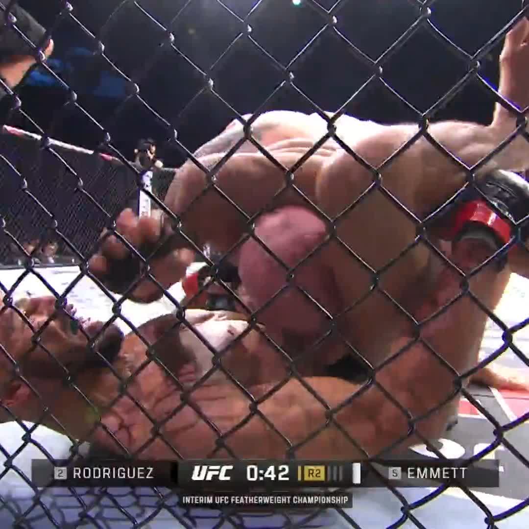 YAIR RODRIGUEZ BY SUBMISSION! HE IS THE INTERIM FEATHERWEIGHT CHAMPION 🏆 #UFC284