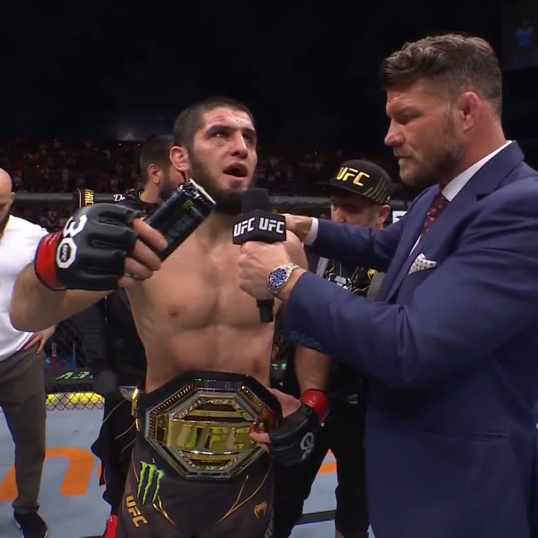 The new world P4P #1 and NOBODY can take that away from @MakhachevMMA 💪 #UFC284