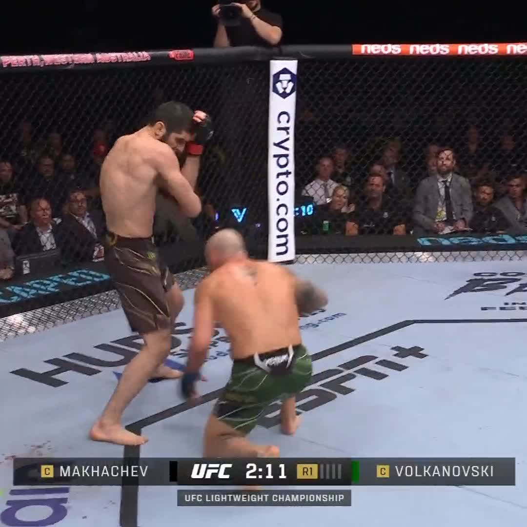 🥊 MAKHACHEV REMPORTE LE COMBAT À LA DÉCISION FACE À VOLKANOVSKI ET DEVIENT LE MEILLEUR COMBATTANT TOUTES CATÉGORIES CONFONDUES DE L’UFC ! 🔥