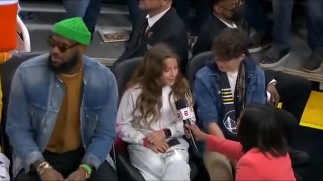 "If you could say something to LeBron, what would you say?" 🤣