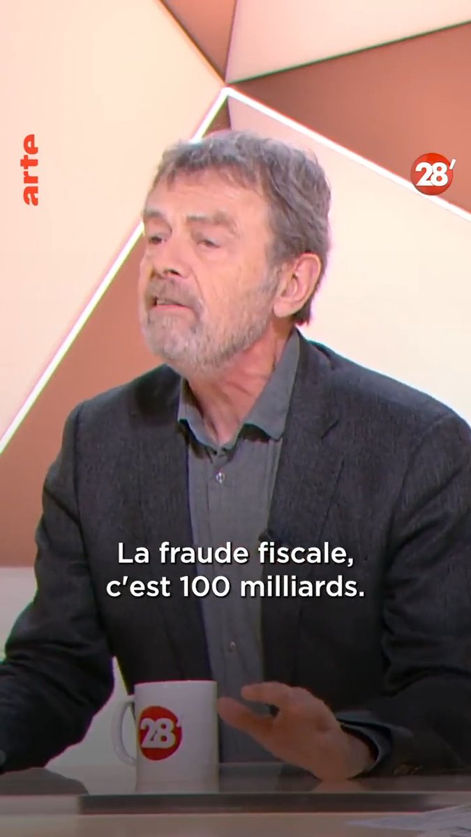 En voulant payer moins d'impôts, c'est la tête des plus pauvres que les privilégiés se paient selon Pierre Lemaitre 💰 Via 28 minutes