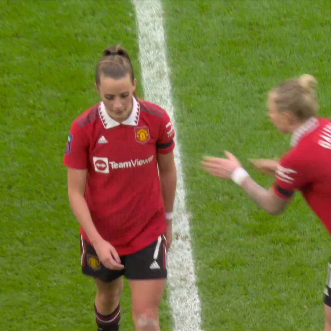 🗣️ "It's play acting" Marc Skinner says Manchester United will appeal Ella Toone's red card and accuses Eveliina Summanen of play acting 🟥