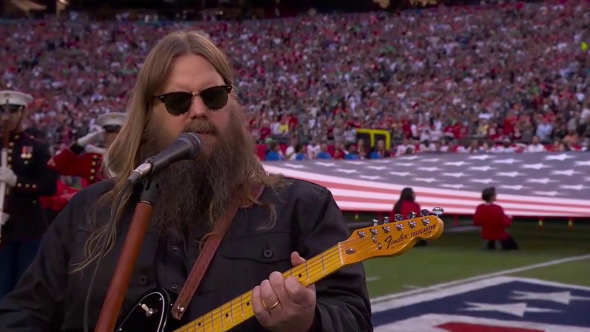 Ladies and gentlemen, our national anthem performed by Chris Stapleton 🇺🇸 Watch #SuperBowlLVII on FOX and the FOX Sports App: 📺📱