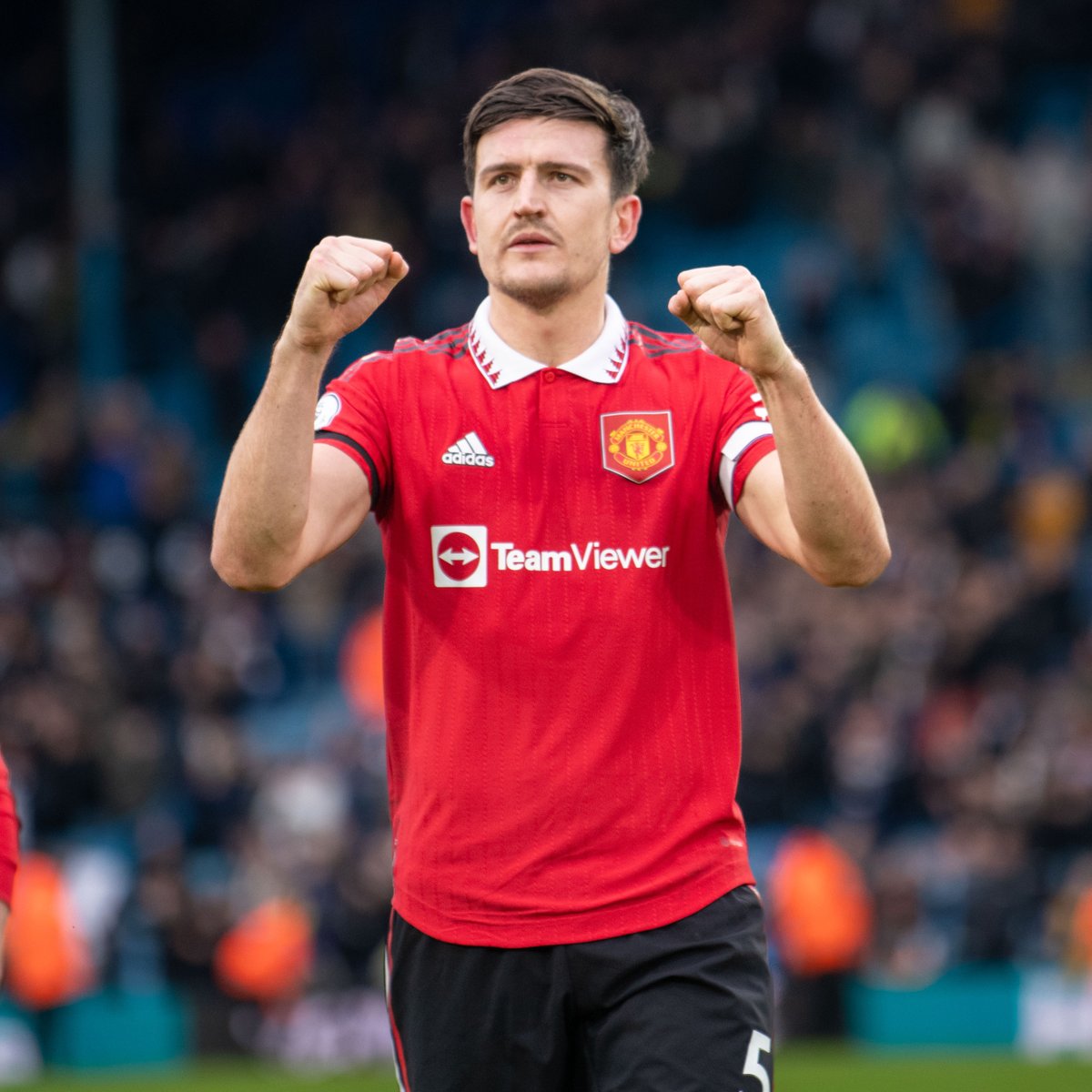 Has Harry Maguire ever seen MR14 in better form? 🔥 #MUFC || #LEEMUN