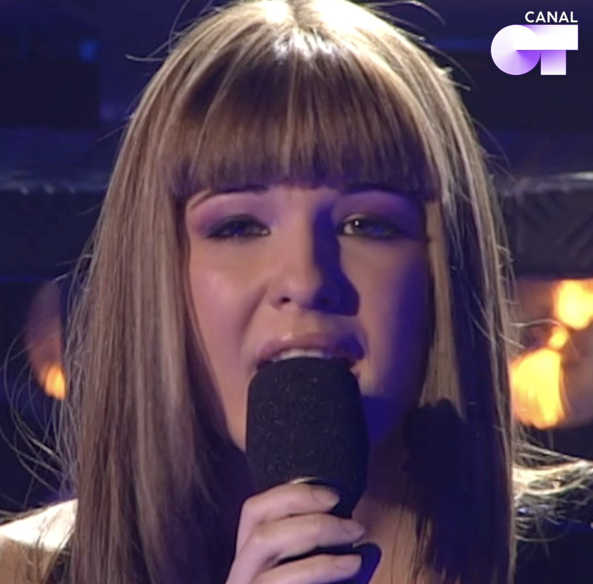 ¡Muchas felicidades Patrizia Navarro ⚡️! 🎂 Te deseamos que pases un feliz día y que te guste recordar esta actuación de tu paso por #OT2009 ❤️ ¡Te queremos!