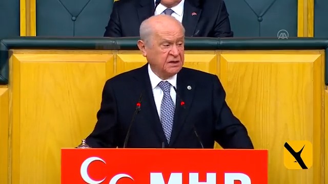 Bahçeli 'hafif' konuştu: Sahtekarlar, haşeratlar, tabansızlar, sefiller, aymazlar, izansızlar... (Video, Devlet Bahçeli'nin bugünkü konuşmasından derlenmiştir)