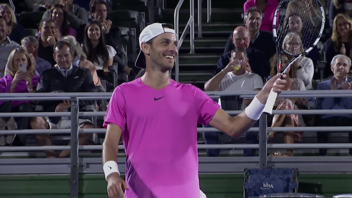 Se llama Matija Pecotic, tiene 33 años y trabaja en una compañía inmobiliaria. Es 784° del mundo y acaba de ganar su primer partido ATP. Nunca es tarde para cumplir tus sueños 💫