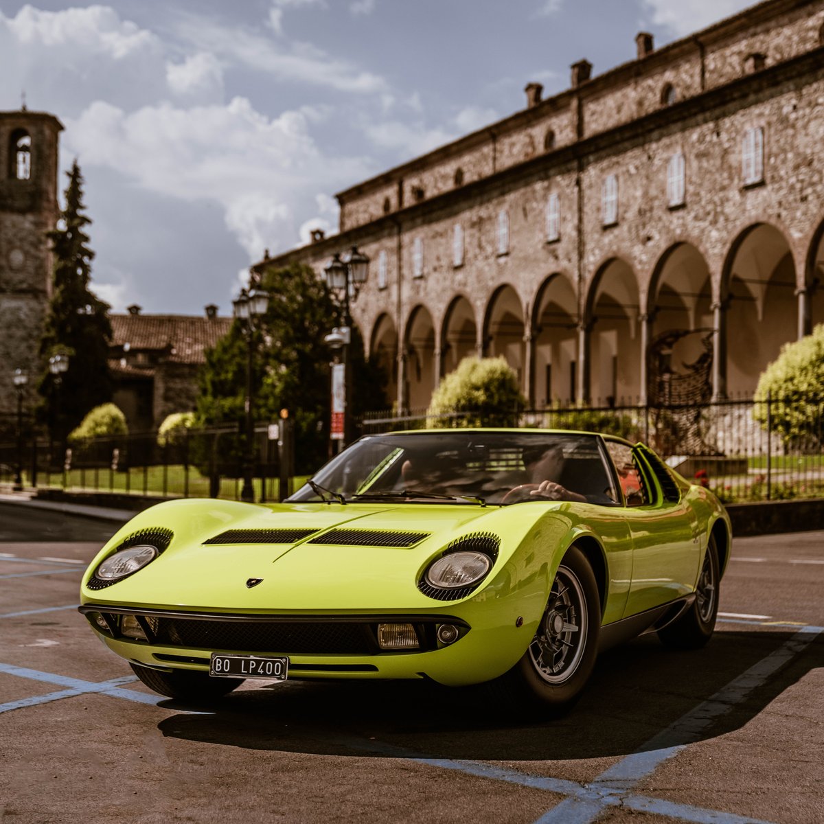 Miura marked the first time there was ever talk of a "supercar." We can say that it started a new chapter in automotive history. When we were thinking about the most fitting way of starting our 60th anniversary, it was the perfect choice. Enjoy the show. #Lamborghini