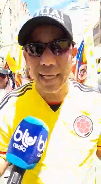 #Video “Que gobierne porque llevamos 6 meses y medio perdidos, sin Gobierno, a la deriva”, dijo Eduardo Enrique Zapateiro, excomandante del Ejército, en medio de las marchas de este miércoles contra las reformas del Gobierno. #VocesySonidos