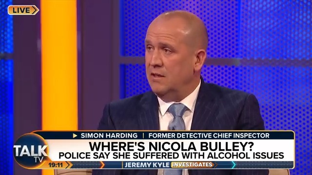 "Anything you say in front of press, you run it always past the family first." Former Detective Chief Inspector Simon Harding speculates that Nicola Bulley's family weren't informed of the decision to release information about her alcohol issues. #JKLive #NicolaBulley