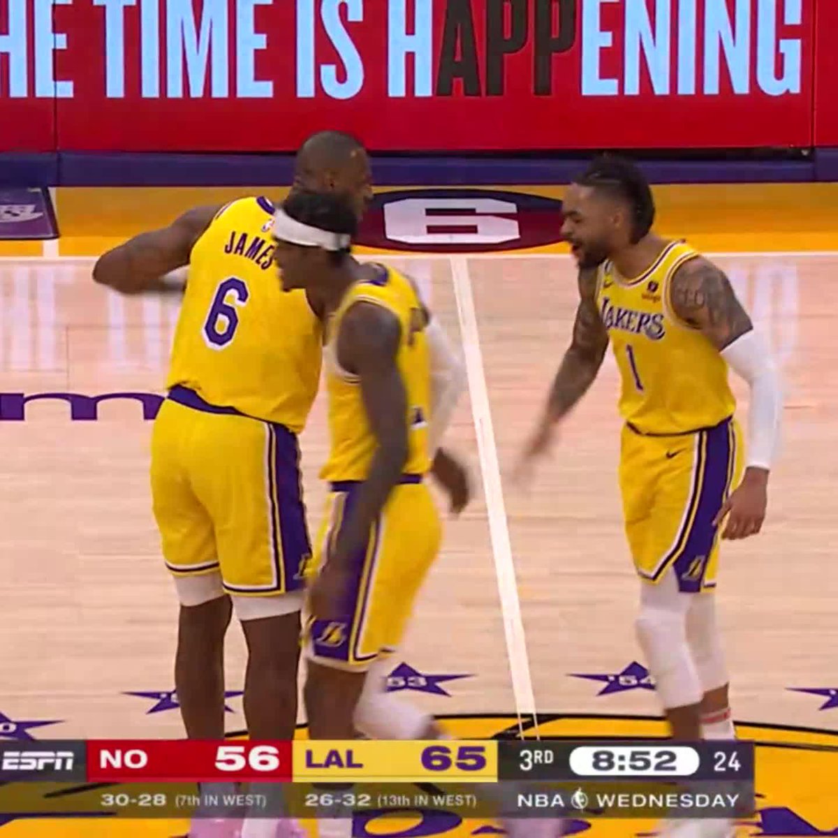 The first D-Lo, AD and Bron break leads to an easy bucket for the Lakers 😅 📺: Pelicans-Lakers on ESPN