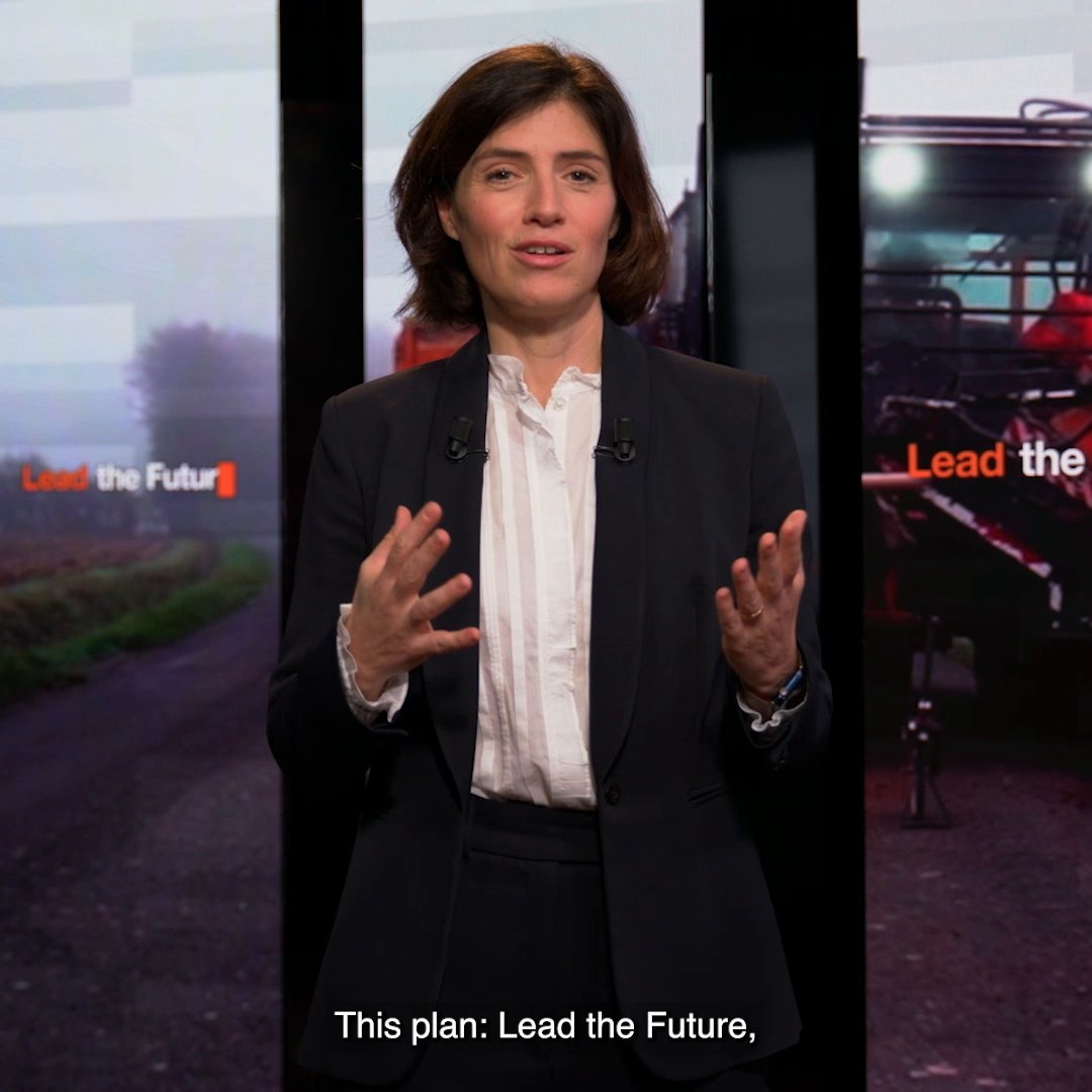 #LeadTheFuture 👉 Orange présente son plan stratégique qui se recentre sur son cœur de métier pour renforcer et valoriser son excellence et qualité de service autour d’un nouveau modèle d’entreprise.