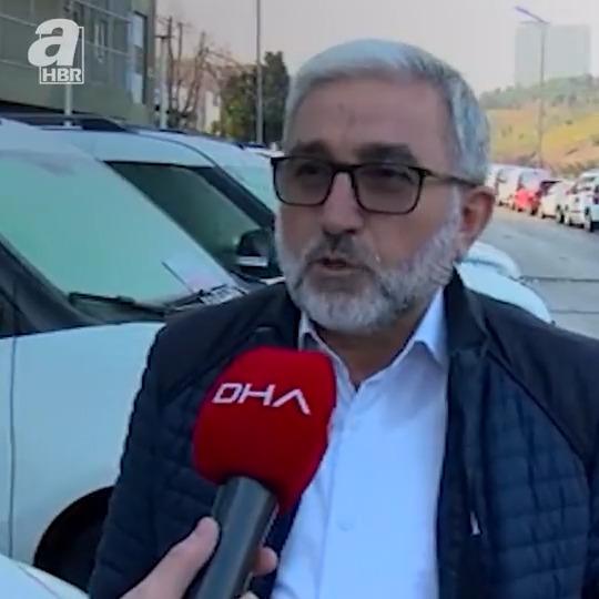 '50 milyar lira' bağış ile Türkiye’nin gündemine oturan galerici Hamit Duras konuştu: "Heyecanla, eski paraya göre 50 milyar TL dedim. O anda Mustafa Karataş hoca da öyle belirtti. Gönül ister ki 50 milyar TL'miz olsun, bağışlayalım. Allah rızası için bağış gerçekleştirdik"