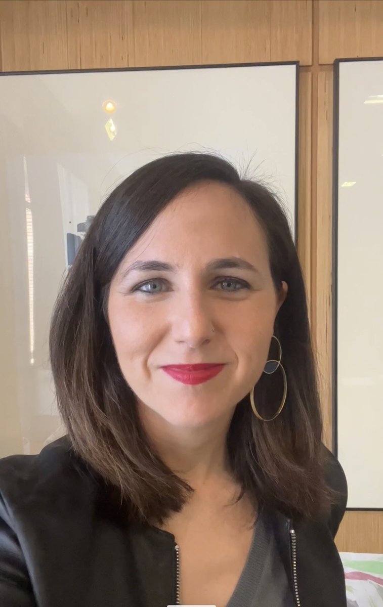 La Ley Trans y de Derechos LGTBI y la nueva Ley del Aborto YA SON LEY. Gracias a Irene Montero, al Ministerio de Igualdad y a todas las mujeres y personas LGTBI que han empujado para seguir logrando #ConquistasFeministas 💜🏳️🌈🏳️⚧️