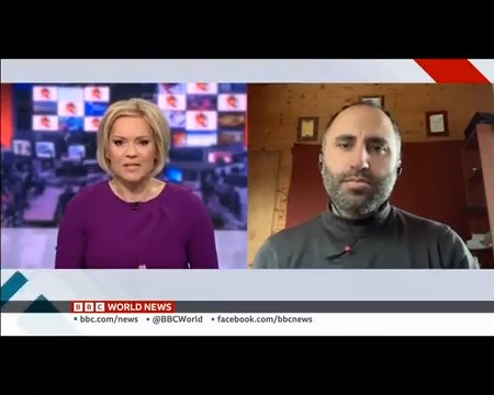 Palestinian activist, Issa Amro عيسى عمرو 🇵🇸, tells me how he was assulted by an Israeli soldier when he was showing Lawrence Wright around the occupied West Bank.