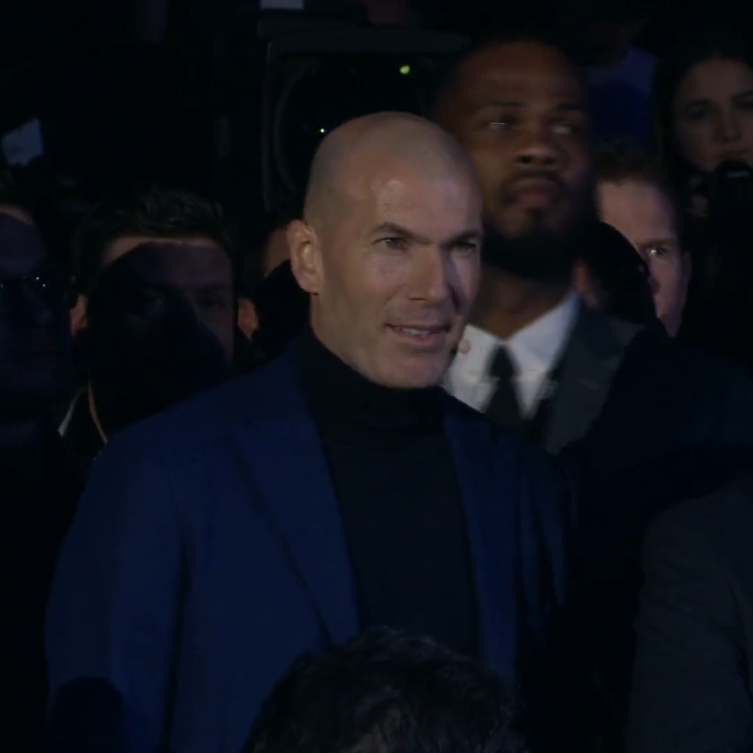Meet BWT Alpine Formula One Team's newest ambassador....🤩 French footballing legend Zinedine Zidane! 🤯⚽️ #F1