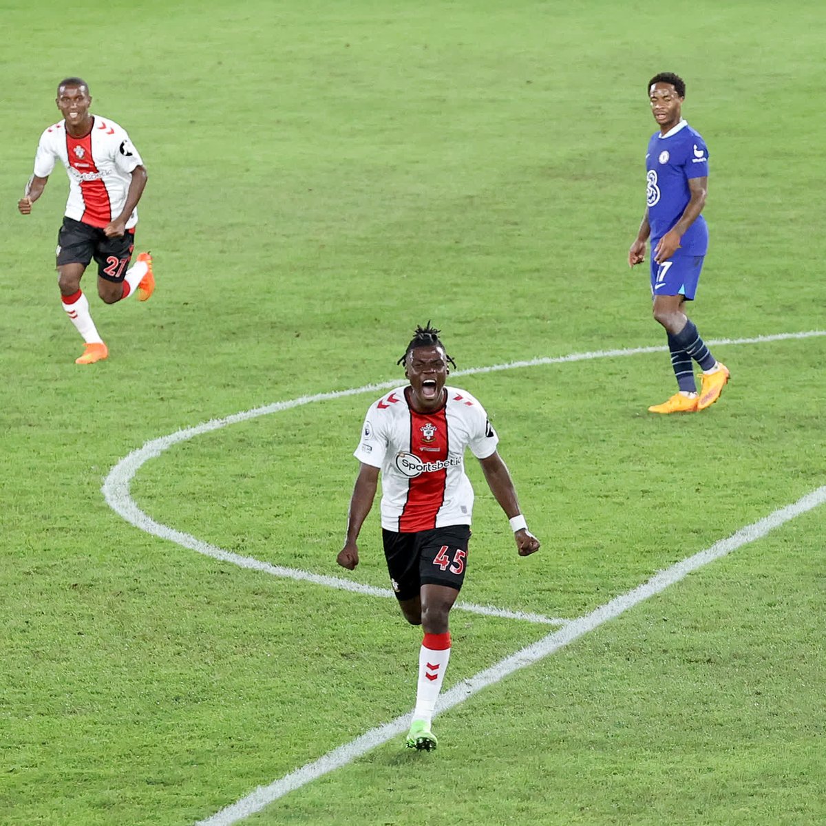 🤩 Lavia Roméo 🆚 #CFC ⏮ 2022