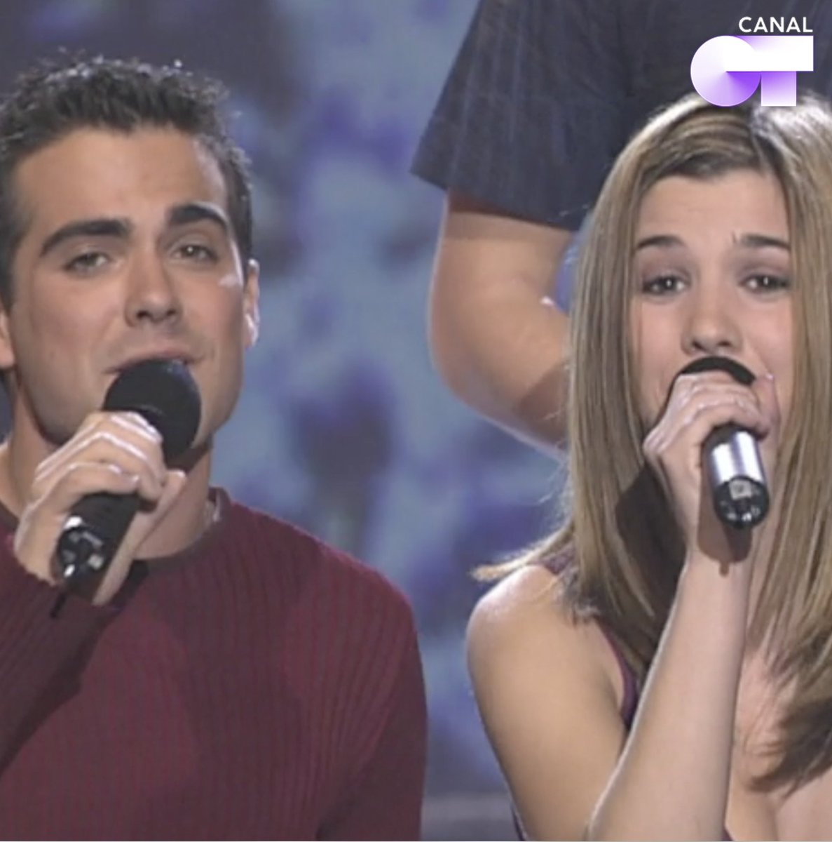 Siempre hay tiempo para ver, escuchar y emocionarse con esta canción ❤️ No lo superaremos jamás... 😭
