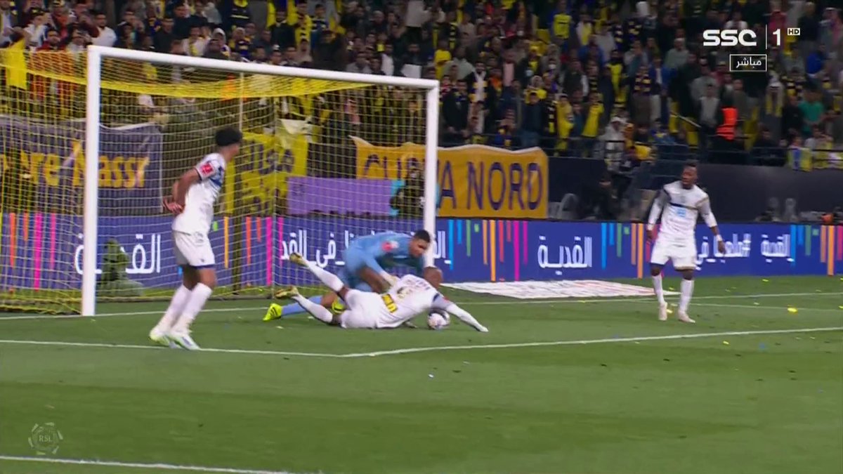 حكم المباراة يقرر استمرار اللعب #النصر_التعاون | #SSC