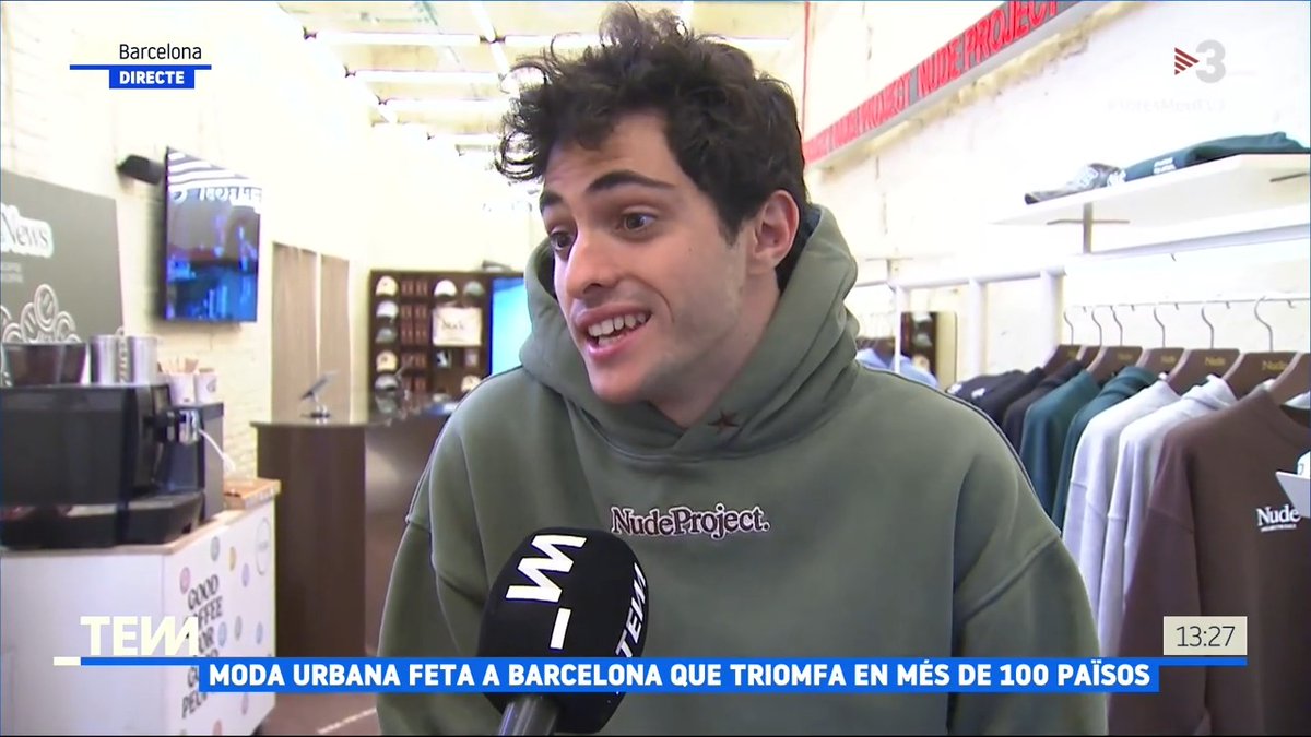 Un tio de Barcelona, no fos cas que parlés un segon en català i vengués dues dessuadores menys… Puta vergonya