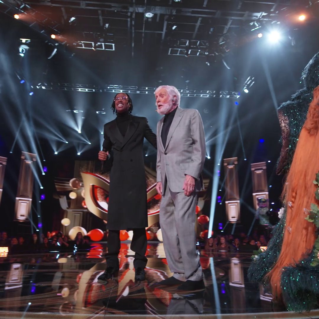 There is definitely gnome one like you, Dick Van Dyke!! 👏 🤩 #GnomeMask 📺: The Masked Singer