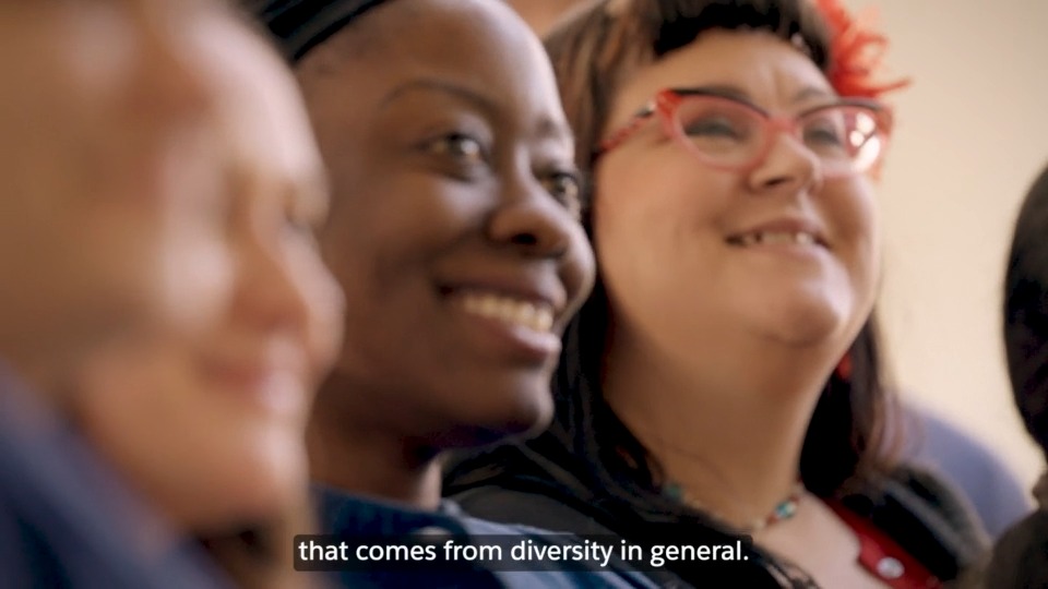 Our Salesforce+ docu-series Trailblazer just won THREE @AnthemAwards. 🎉 👏 Give a round of applause to the stars of our show: Mrs. Tiffany Spencer, Brian Owens 👨🏾‍💻⛅️, @Traveling_Dev, ms, @AMcGriff87. Watch the award-winning series: #BeATrailblazer
