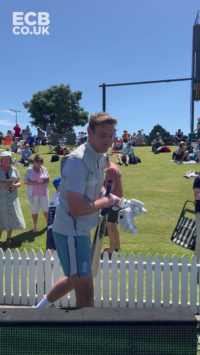 He's ready 🦅 🇳🇿 #NZvENG 🏴󠁧󠁢󠁥󠁮󠁧󠁿