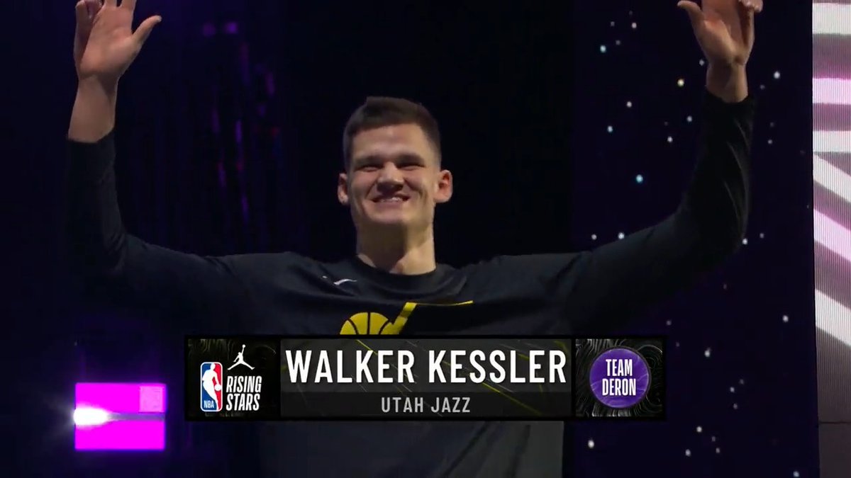 Home crowd ❤️ for Walker Kessler! #TakeNote