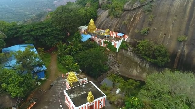 ಪ್ರಭು ಶ್ರೀ ರಾಮಚಂದ್ರರು ತಮ್ಮ ವನವಾಸದ ಅವಧಿಯಲ್ಲಿ ನಮ್ಮ ರಾಮನಗರದ ರಾಮದೇವರ ಬೆಟ್ಟದಲ್ಲಿ ಬಹುಕಾಲ ವಾಸವಿದ್ದರು. ಅವರ ಇಚ್ಛೆಯಂತೆ ಸುಗ್ರೀವರು ಸ್ಥಾಪಿಸಿದ ಶ್ರೀರಾಮಗಿರಿ ಕ್ಷೇತ್ರವಿರುವ ಈ ಪವಿತ್ರ ಸ್ಥಳದಲ್ಲಿ ದೈವೇಚ್ಛೆಯಂತೆಯೇ ಭವ್ಯ ರಾಮ ಮಂದಿರ ನಿರ್ಮಾಣ ಕಾರ್ಯ ಸನ್ನಿಹಿತವಾಗಿದೆ. #ರಾಮನನಗರ_ರಾಮನಗರ