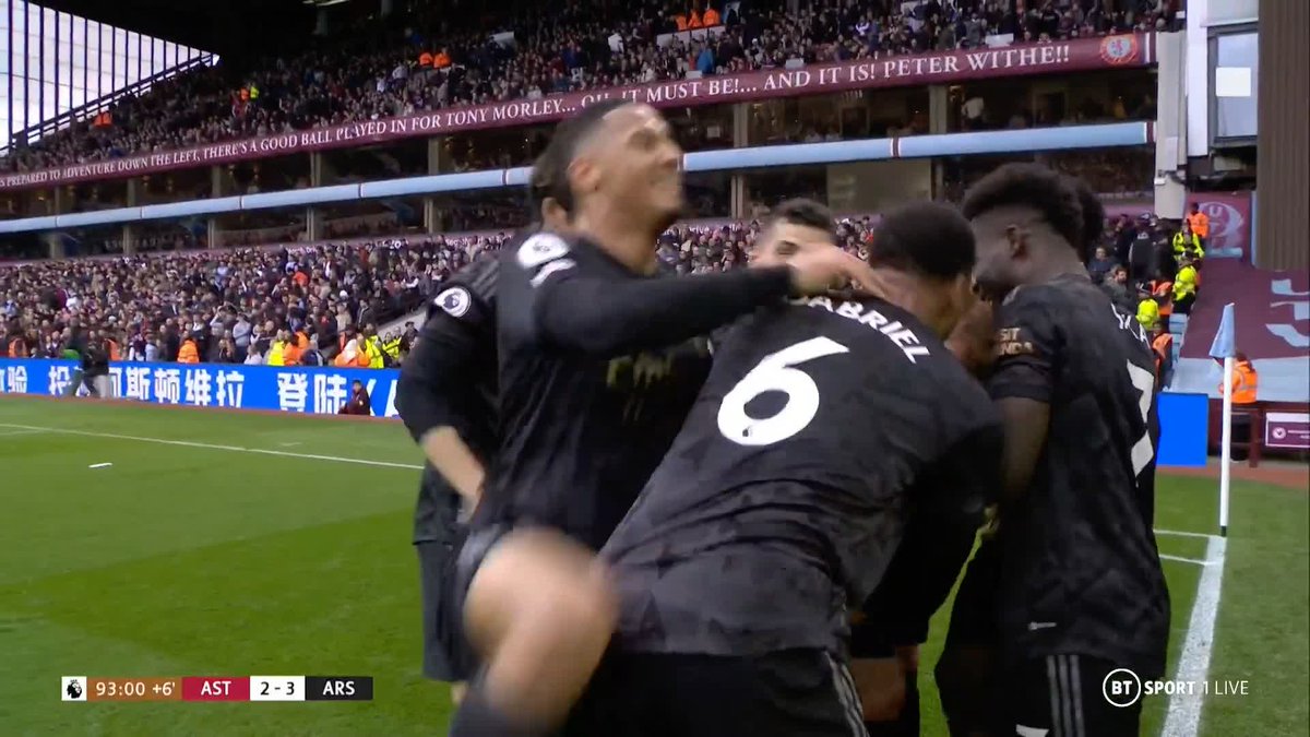 Arsenal look to have won it in injury time! 🔴 A crucial three points are heading back to North London...