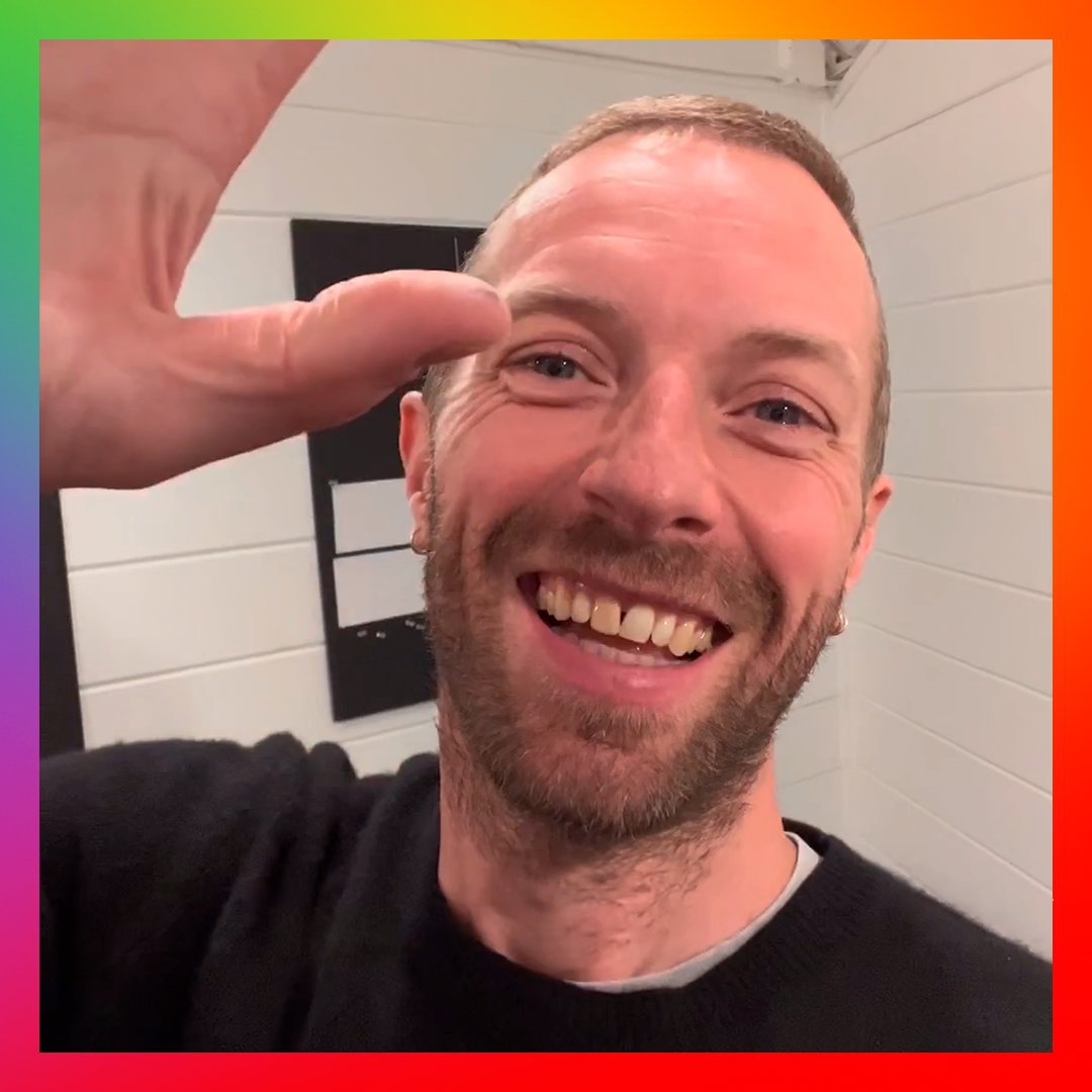 A gente ganhou um presente de 10º aniversário tão inesperado que não tem nem o que falar. Com vocês, uma mensagem especial de Chris Martin para o Coldplay Brasil! ❤️🧡💚💙💜