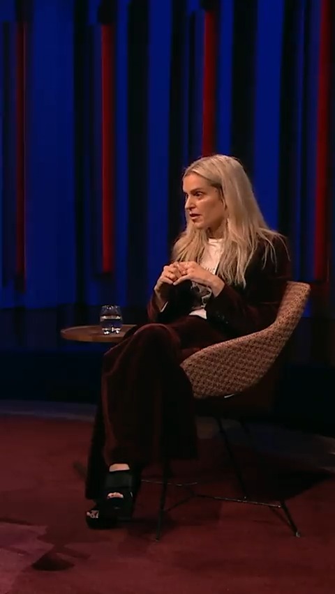 “In the dark, when it seemed like to the outside world that she’s a mess, I knew I could do this thing.” Star of Andor and Under the Banner of Heaven Denise Gough says she knew that acting could be her salvation. #TommyTiernanShow Tommy Tiernan