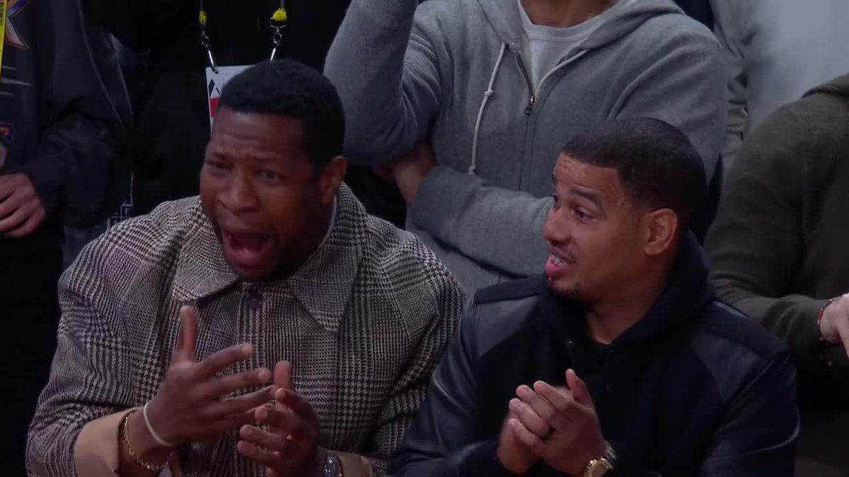 "IT IS OVER LADIES AND GENTLEMAN" 🗣 #ATTSlamDunk