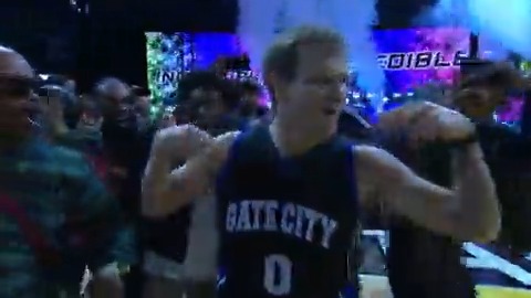 It's over! It's over! 💯 Mac McClung, Campeón del concurso de clavadas 🏆🏀 #SlamDunk #ATTSlamDunk #NBAAllStar