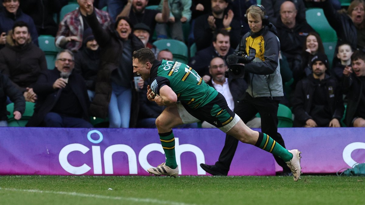 That noise 😍 Unbelievable atmosphere at the Gardens as Fraser Dingwall completed the comeback.