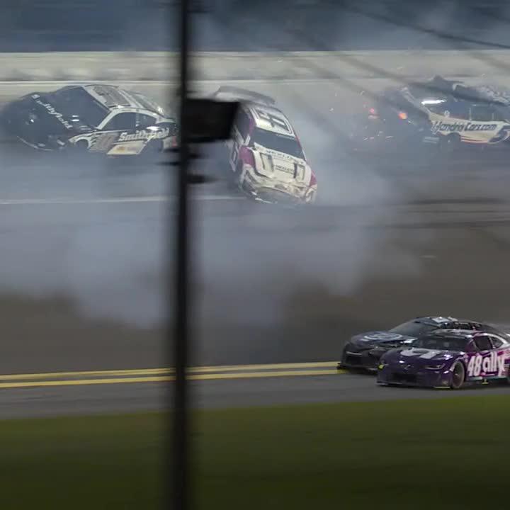 Take a look at what happened to bring out the yellow flag at the end of the #DAYTONA500. Ricky Stenhouse Jr. is the winner!