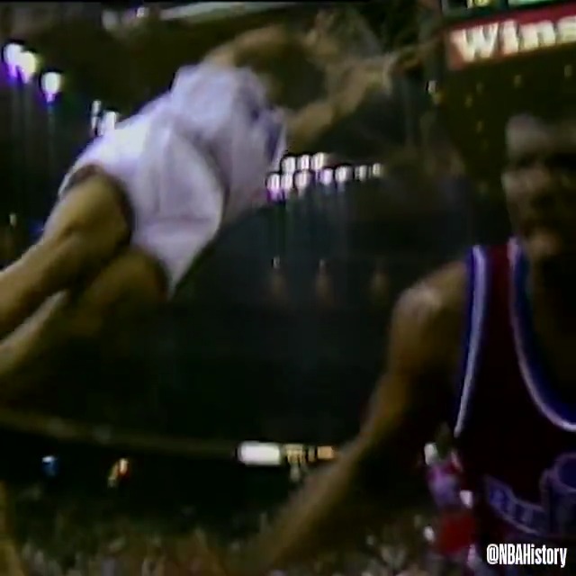 For Charles Barkley’s 60th Birthday today, look back at 5 of the greatest plays from his career! #NBABDAY