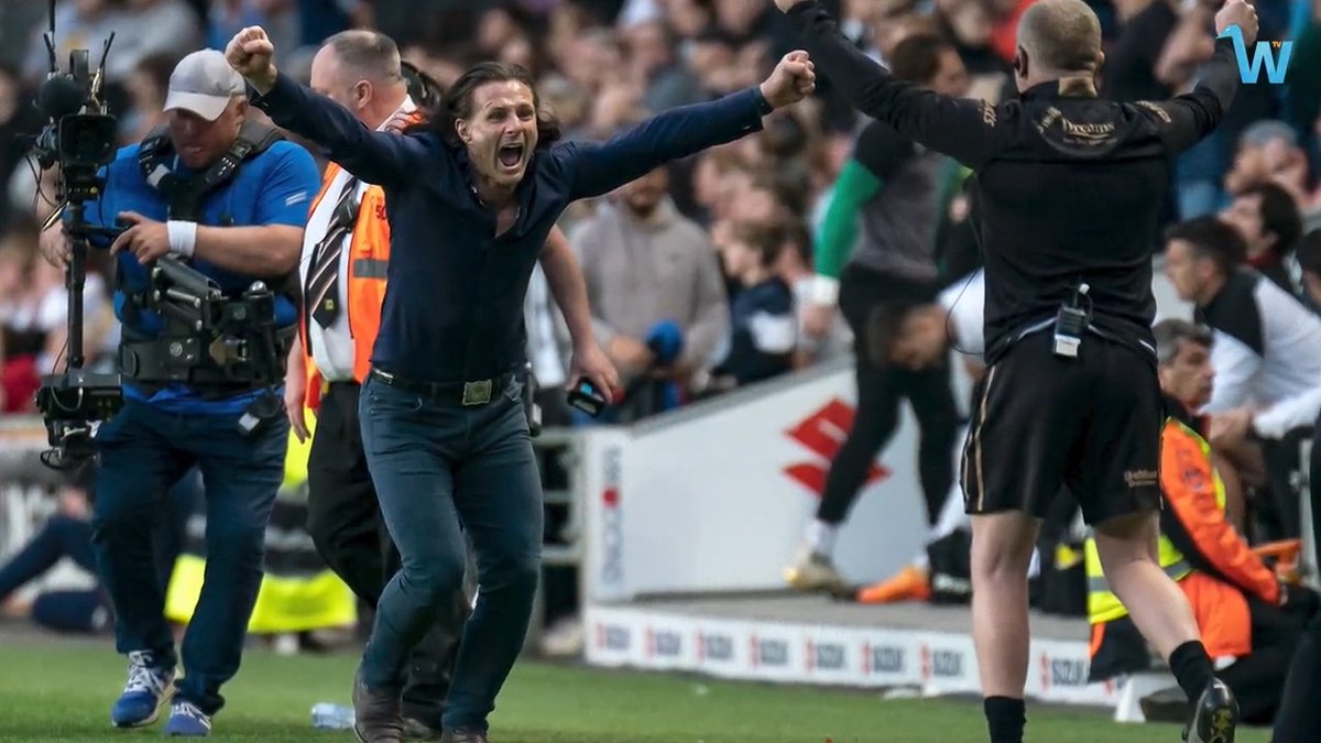 🙌 Gareth Ainsworth: Wycombe legend. #Chairboys