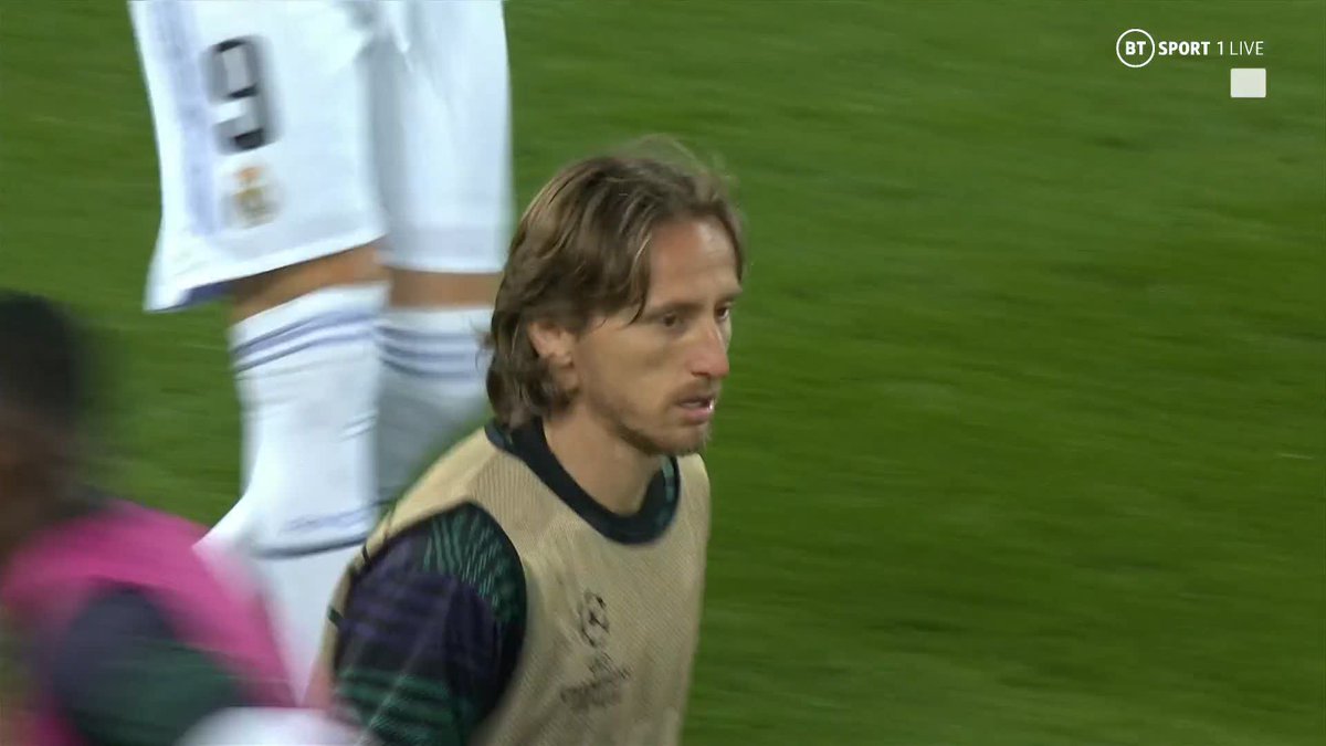 "Modrić has been one of the best midfielders in the world for many years" "When you discuss the greats in the game he sits comfortably within that" Steven Gerrard, Rio Ferdinand, Michael Owen, and Peter Crouch have nothing but high praise for maestro Luka Modrić 🇭🇷 #UCL
