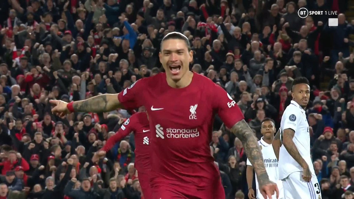 LIVERPOOL HAVE LIFT-OFF! 💥 That is just cheeky from Darwin Núñez! 👏 #UCL